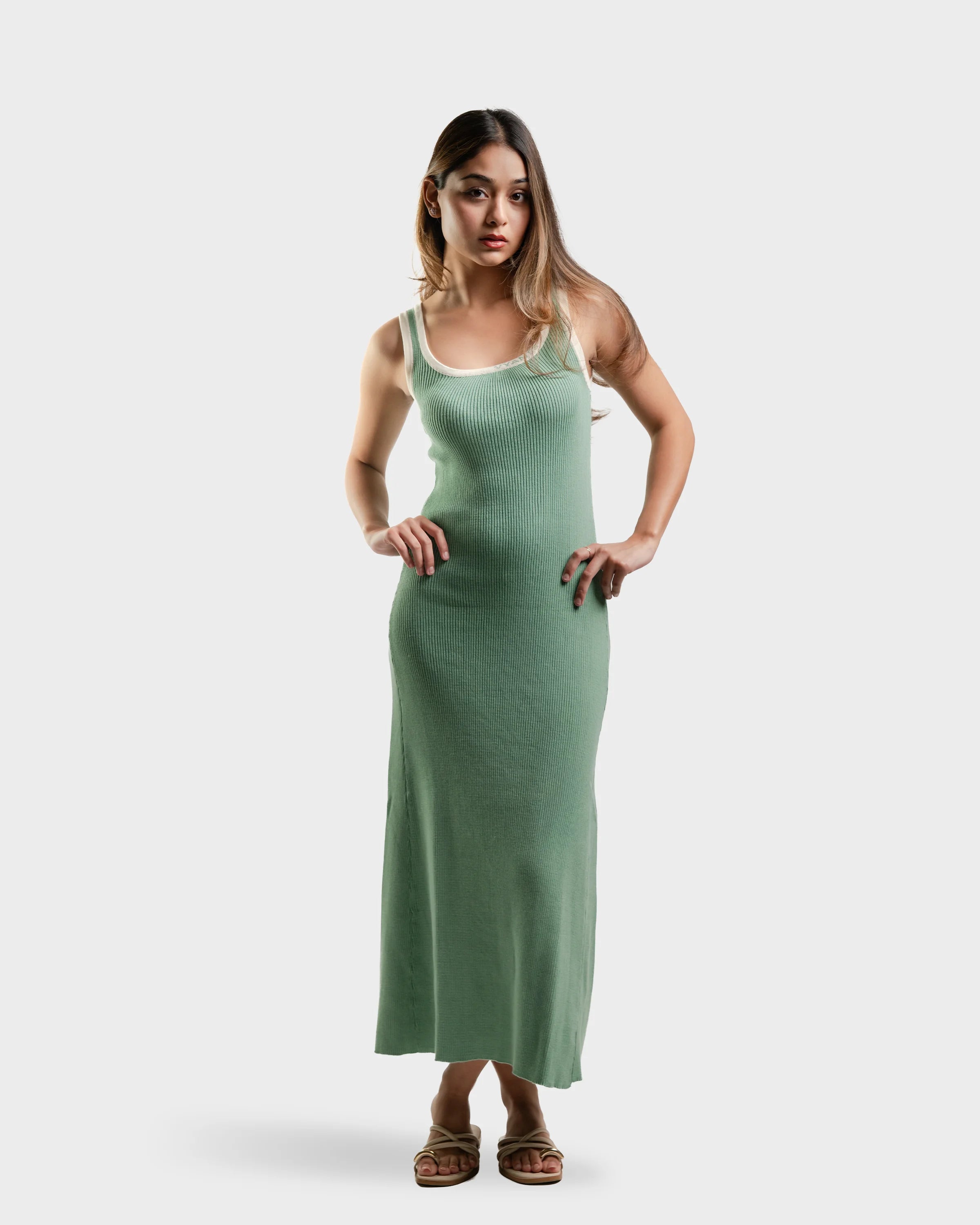 Summer Knit dress in Sage