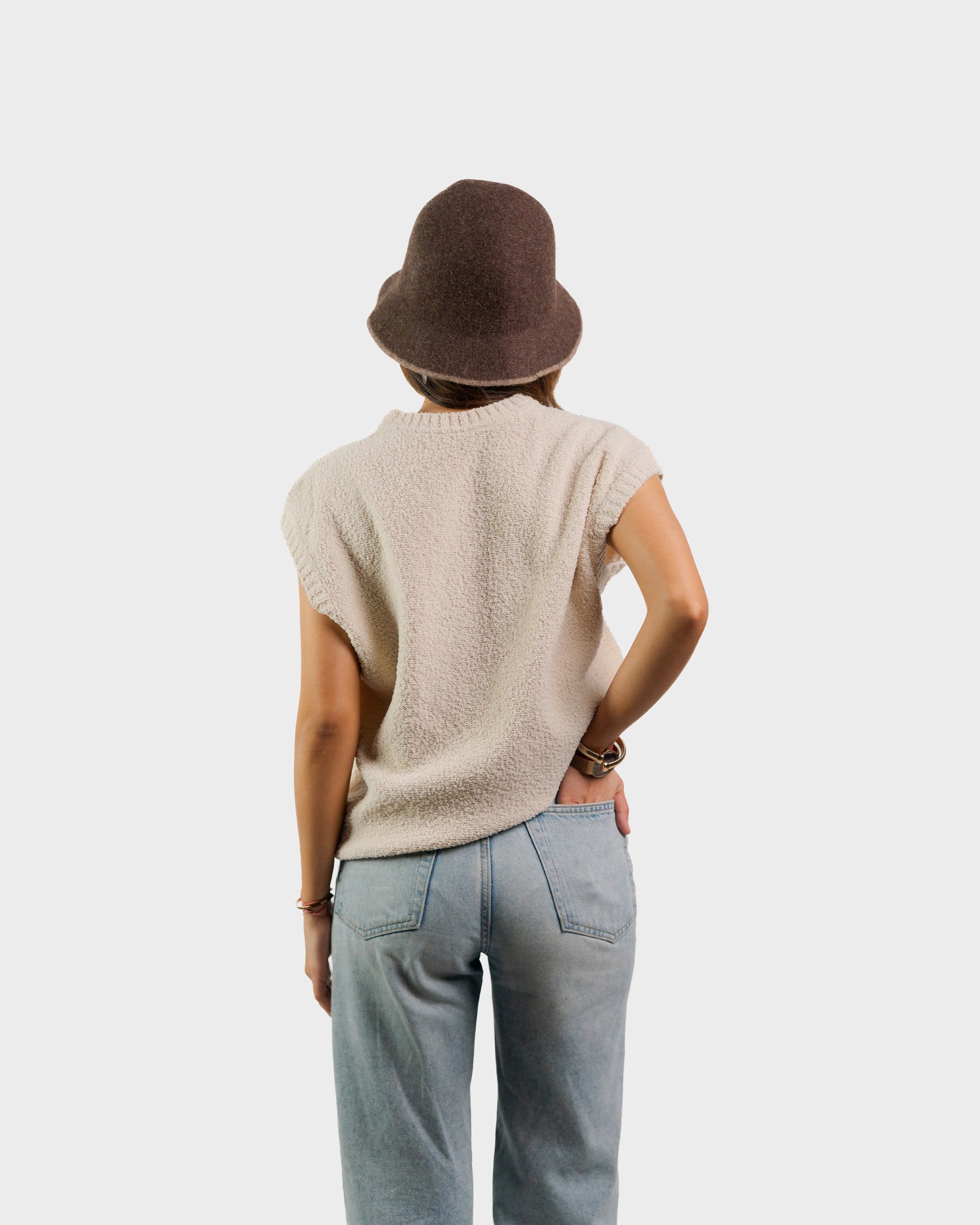 Madari transit knit vest